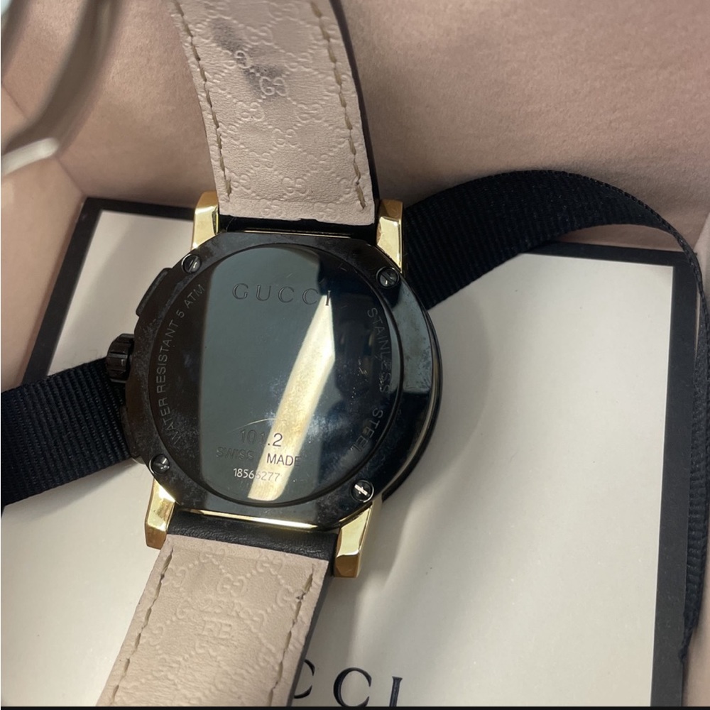 Gucci watch - Picture 3 of 4